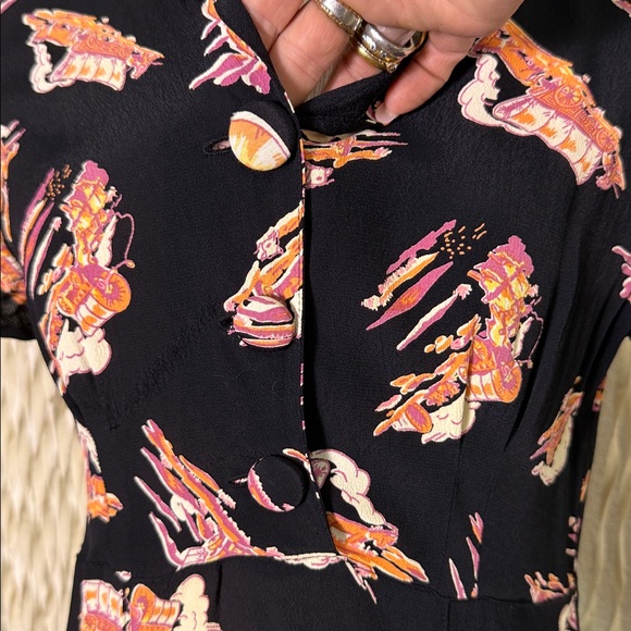 Loco Lindo Vintage Inspired Western Covered Wagon Print Dress XS/S - Picture 3 of 10